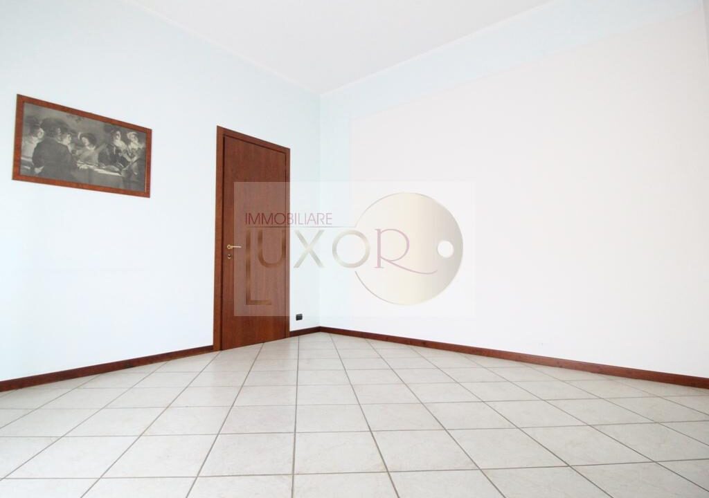 ffe27c58-d072-4db4-8a5d-08c4e0c666be